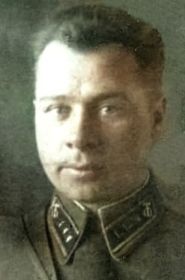 Масик Пётр Исаакович -первый командир батальона