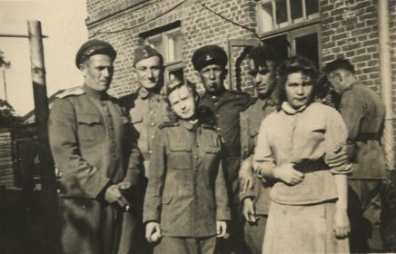 Фото военных лет (42) 1945_Польша_Познань