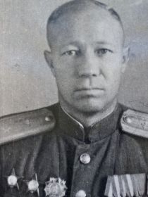 Командир эскадрильи 571 шап капитан Бочкарев Василий Леонтьевич (на 27.03.1944)
