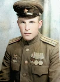 Лебедев Анатолий Иванович (26.07.1920-30.04.2005). Командир 901 гап 126 лгск. В будущем - генерал-майор артиллерии. кандидат военных наук, доцент