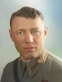 полковник Сокуров Георгий Петрович (9.12.1900-15.10.1971)-первый командир 382 стр. дивизии