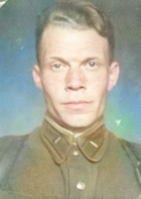 ст. политрук Колдаев Павел Иванович (15.02.1910-8.03.1942)-замполит автотранспортного батальона 10-го мсп 10-й тд (в 1941 г.)