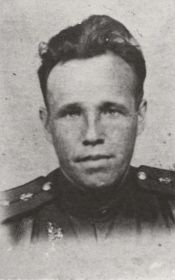 Капитан Дмитрий Никанорович Ватлецов, парторг  56-го мото-понтонно-мостового батальона