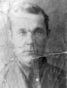 Побежимов Михаил Трофимович  с. Усмановка. Погиб  02.05.1945г  Латвийская ССР, Тукумский уезд, д. Стурукроге