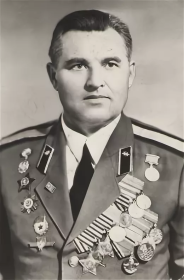 Перегудин Александр Иванович 1924 гв. ст. сержант Мордовская АССР, Саранский р-н, д. Каневка Орден Славы I степени|Орден Славы II степени|Орден Славы III степени|Медаль «За победу над Германи