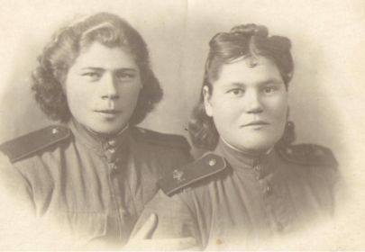 Блинова (в девичестве Нардышева) Александра Владимировна В армию была призвана в апреле 1942 года, зачислена в Первую особую женскую добровольческую стрелковую бригаду автоматчицей, позже вое
