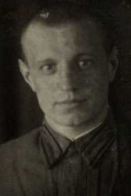 сержант, стрелок бомбардировщик,  Романюк Вячеслав Григорьевич, 1916-29.10.1941гг. родился в  г. Одесса