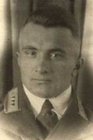 Капитан Сливко Павел Андреевич (1913 - 15.09.1942) - командир эскадрильи.