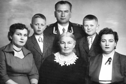 Воспоминания моей мамы - (Харчук (Тарасовой) Евгении Филипповны) о некоторых корнях нашего рода, родителях и своей жизни