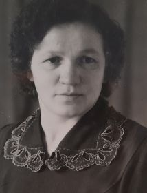 Кузнецова (Тимофеева) Нина Михайловна