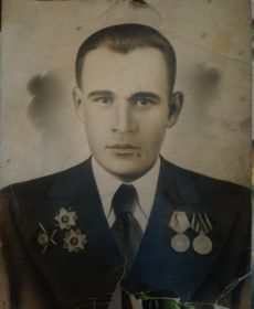 Прадед Белонько Владимир Антонович (после военное фото)