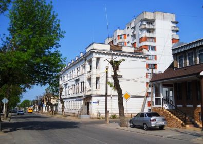 Нальчик,  Кабардинская 54, кв.8, дом, где проживали до войны