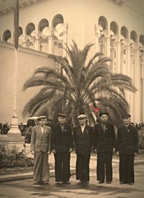 В 1954 году Илья Федорович, как лучший специалист района, побывал в Москве на “Всесоюзной сельскохозяйственной выставке” (ВСХВ), переименованной позже в "Выстав...