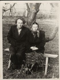 Любовь Николаевна с сыном Виктором