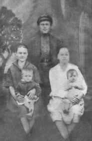 Семья Сорокиных(ретушированное фото)
