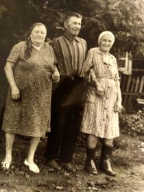 Дедушка с моей бабушкой и первой женой Екатериной Фёдоровной