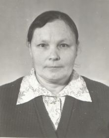 Мезенцева Августа Степановна 1929 г.р., жена, награждена медалью "За доблестный труд в Великой Отечественной войне 1941-1945 гг.