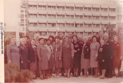 Встреча однополчан, Архипо-Осиповка, 1988 год. Седьмая справа - Софья Семеновна Калашникова, шестая справа - Раиса