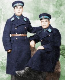 1940 год. А.Ф.Ганской(слева) с другом Николаем. Служба в милиции.
