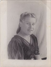 Сестра Мария Кузьмина 18.08.1946г г.Ронданири?
