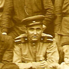 Мой отец Шишов Денис Ефимович ( 1912 г.р.) , родной брат Шишова Ивана Ефимовича