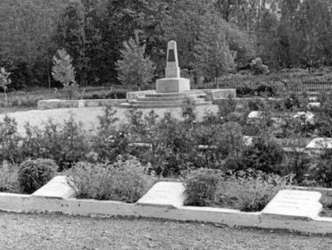 Воинское братское кладбище в п.Эргли, Латвия.