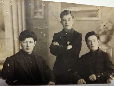 Павел никандрович предположительно с братьями - Осипом и Алексеем