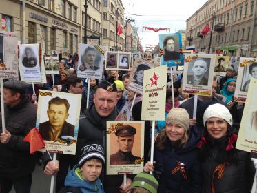 БЕССМЕРТНЫЙ ПОЛК 2017г.  ГОРОД-ГЕРОЙ ЛЕНИНГРАД!