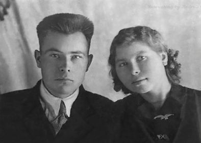 На фото: Крошкин Федор Васильевич и его жена Екатерина Александровна.