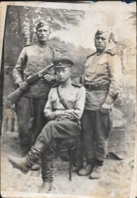 1944 год 22 июля. Справа Болотов Андрей Никитович