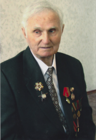 Галушкин Пётр Григорьевич (1916-2006) На встрече с учениками ПУ № 4 гор. Нижнего Новгорода, 2005 год