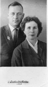 Владимир Дмитриевич и супруга Елена Петровна, в девичьи Липина