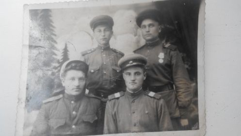 Фото из полковой школы в городе Винница 20.10.1945