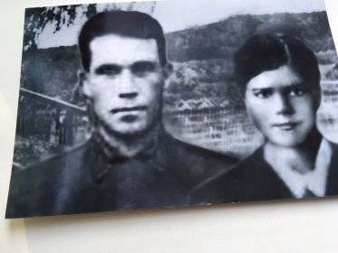 Мои бабушка Каргаёва Анна Семёновна и дед Каргаёв Василий Андреевич