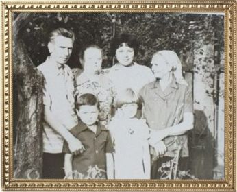Федосеев ВК с семьей