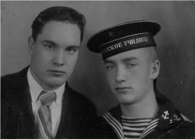 Братья Пётр и Анатолий Мисюровы, май 1941 года
