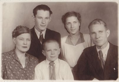 1953 г. Семья (г. Воронеж)
