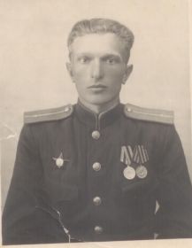 Струков Л.Е.    младший лейтенант, Германия, 1945 год