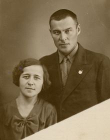 1936 г. С сестрой Тагирой Сунгатовной