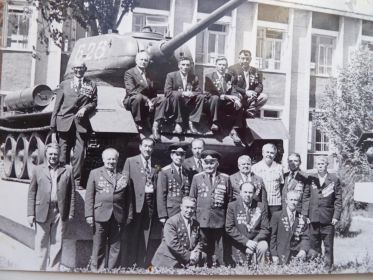 Встреча ветеранов войны, Дураков МД в первом ряду справа крайний