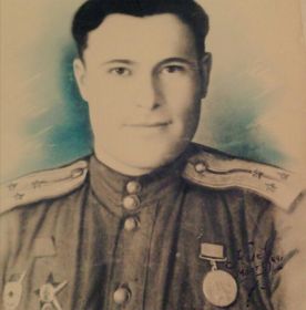 Киев, март 1944 г ,ст. лейтенант Исраилов Г. И.