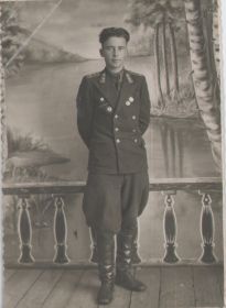 КОЛЯЖНОВ  А. Д.