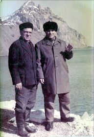 После войны мой дед Череповский Матвей Гурьевич на отдыхе в Крыму со своим братом Николаем Гурьевичем Череповским