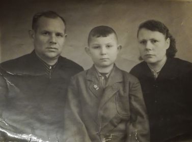 Семья Корниловых