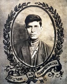 Отчим Сурена, Джувеликян Киракос Саркисович, дал ему свою фамилию и отчество.