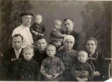Яков Иванович Смолихин , его семья .