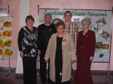 В поселковом доме культуры с. Паньшино, 9 мая 2009 года.