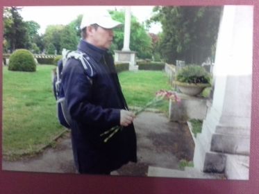 Посещение кладбище советских воинов в г Вена. Апрель 2010 г.