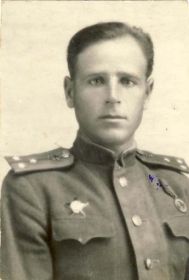 Старший лейтенант 1945 год