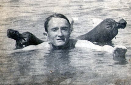 Купание на спортивном празднике 1938 год